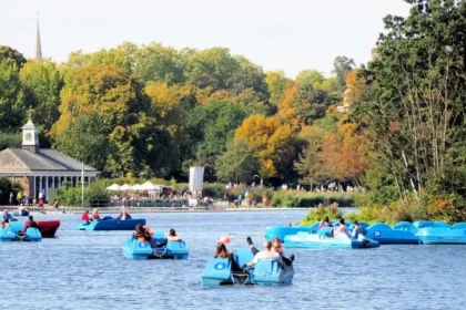Best Hyde Park Walks, Serpentine Lake & Attractions – Hyde Park