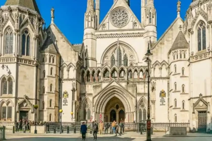 Palaces, Churches and Landmarks on The Strand, London