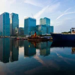 Skyscrapers, Dining and Waterfront Walks in Canary Wharf