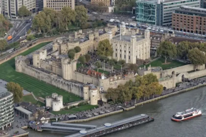 Tower of London History, Crown Jewels and Royal Power – London