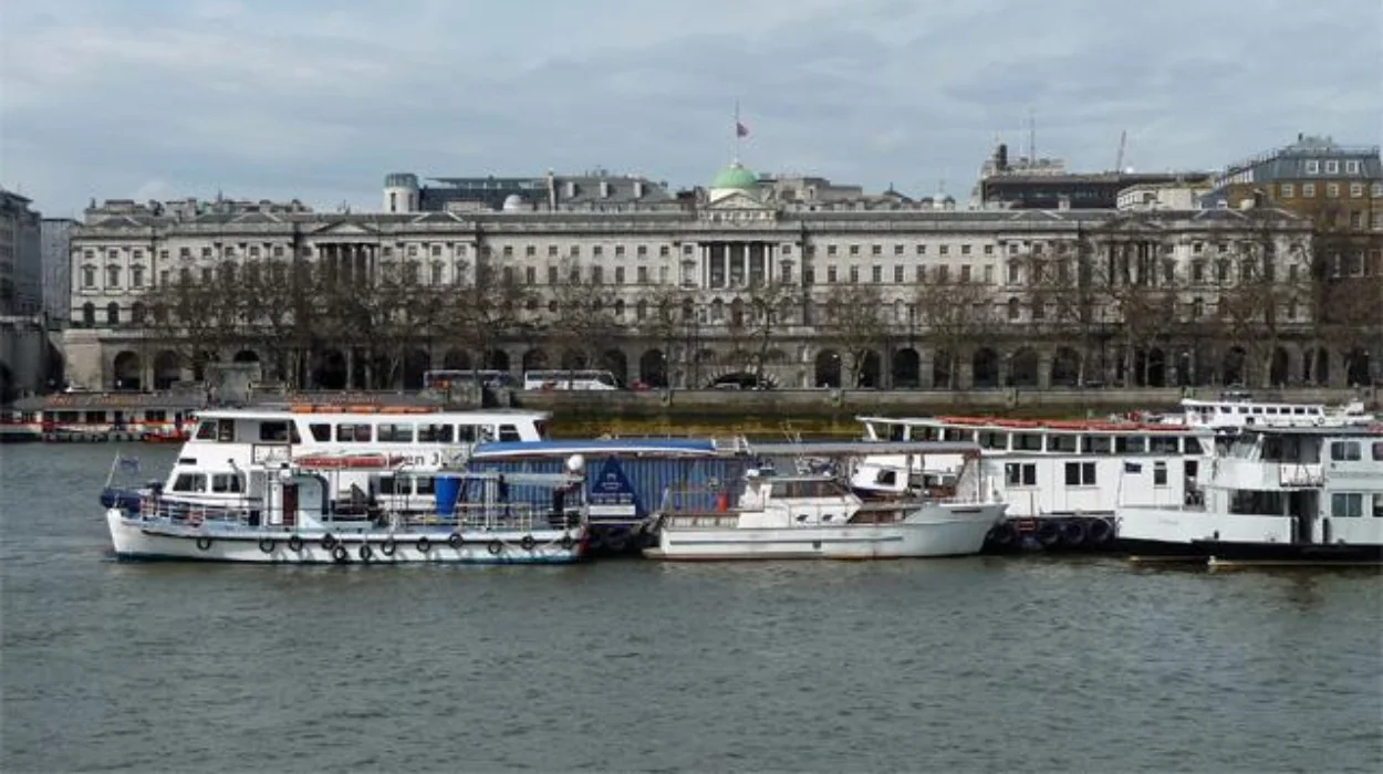 Visiting Somerset House: Exhibitions and Seasonal Events | Strand