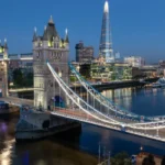 Walking Across Tower Bridge: Glass Walkways & Views – Southwark
