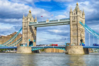 Best River Thames Experiences for Visitors – London