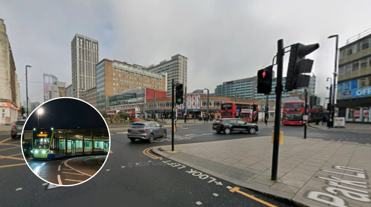London Tram Reverse Trial in Croydon Town Centre 2026