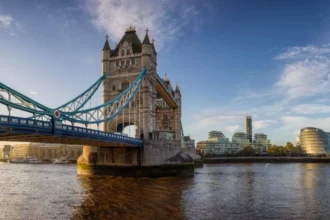 London's Most Scenic Bridges for River Views – London