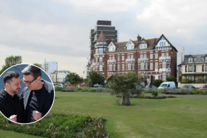 Zelensky Meets UK PM Andy Burnham in Portsmouth 2026