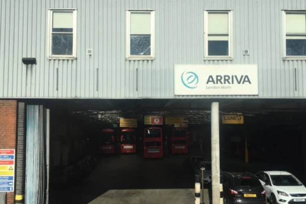 Arriva Bus Strikes Threaten North London Travel, North London 2026