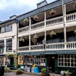 Best Historic Pubs to Visit in London for Traditional Food, Drinks, and Atmosphere