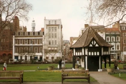 Best Things to Do for Food, Music and Nightlife in Soho