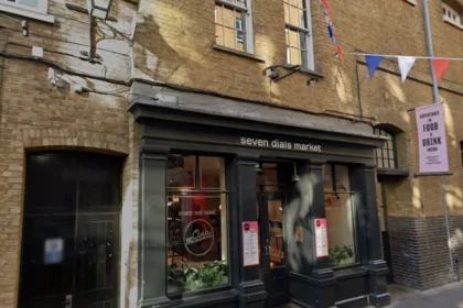 Bleecker Burger Opens First North London Branch in Camden 2026