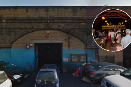 Hackney Pub Ends Single-File Queuing to Boost Sales in London (2026)