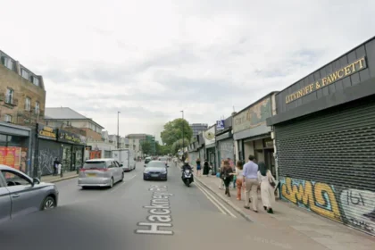 Hackney Road Shop Fire and Smoke in Shoreditch, London 2026