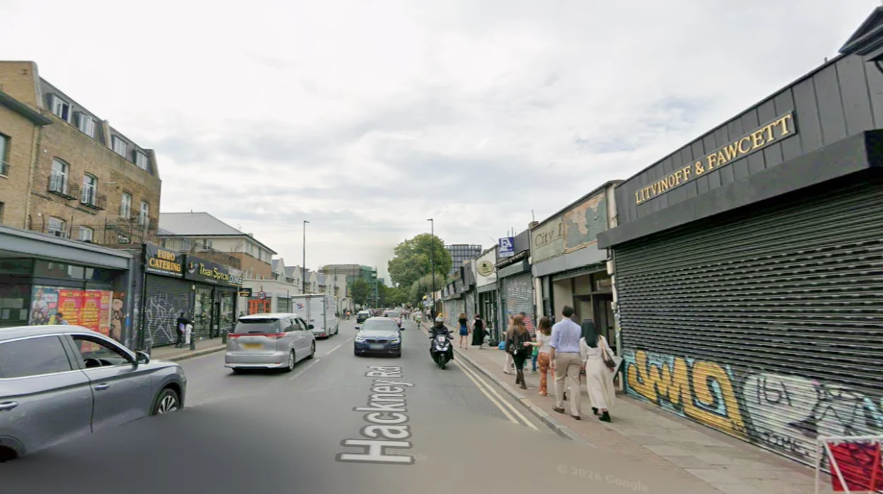 Hackney Road Shop Fire and Smoke in Shoreditch, London 2026