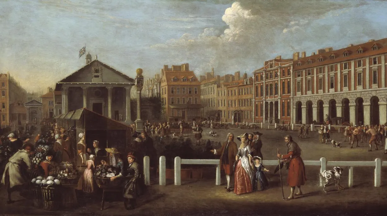 How Covent Garden Evolved From Fruit Market to Entertainment Destination