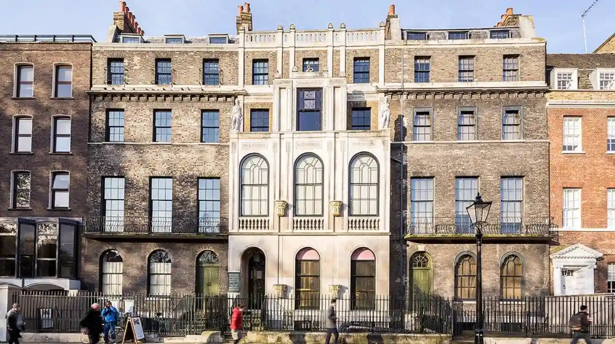Londons Most Unique Museums to Explore Beyond Traditional Tourist Attractions and Galleries
