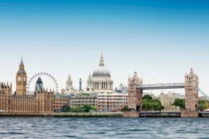 Most Instagrammable Places in London for Stunning Travel Photos and Social Media Content