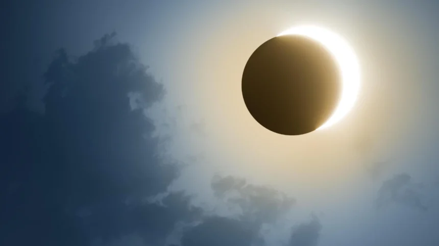 Solar Eclipse Weather Forecast and Clear Skies Outlook, London 2026