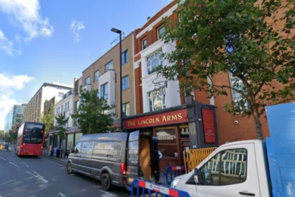 Camden pub loses £40,000 after outdoor seating ban, London, 2026