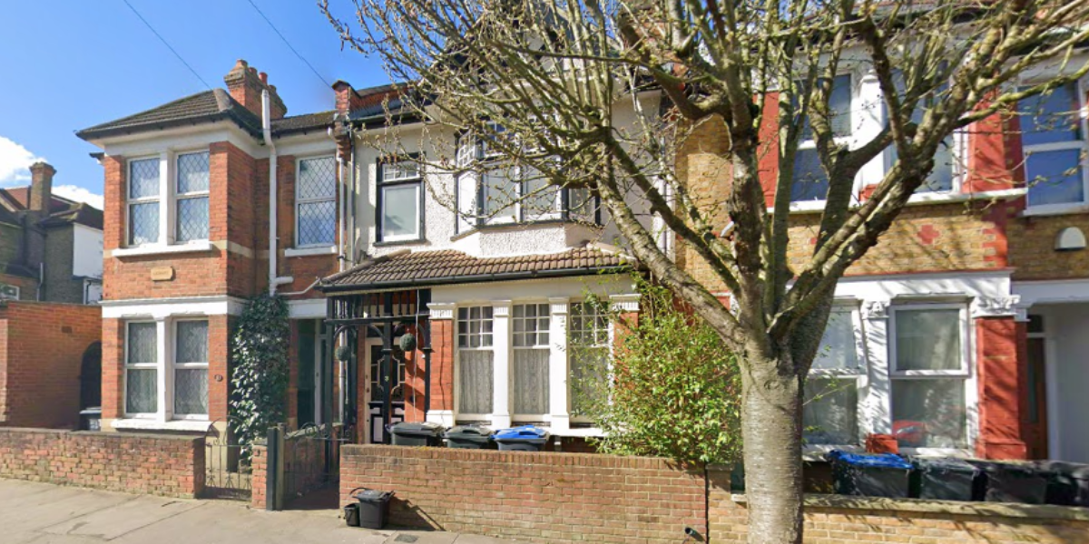 Fatal House Fire in Harlesden Claims Life of Elderly Resident as Police and Fire Officials Launch Investigation